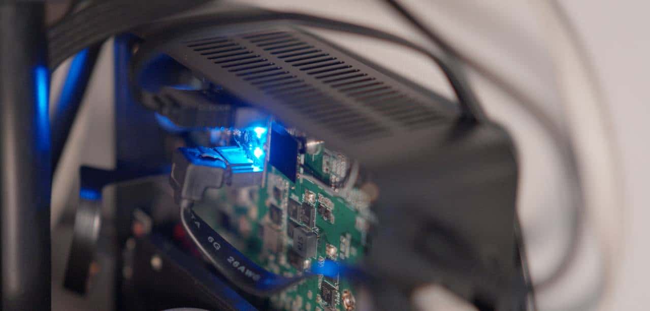 中柏N100ProII测评 扩SATA口3.5硬盘供电 NAS PVE OpenWRT路由 黑群晖