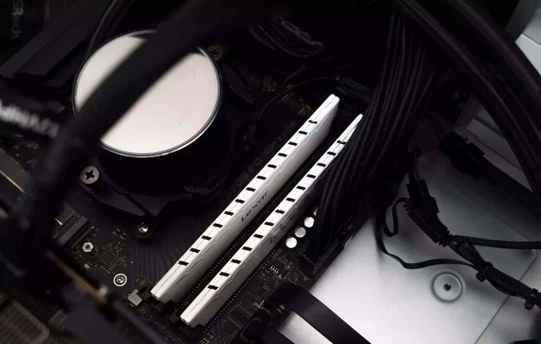 必恩威 GeForce RTX4090 24GB XLR8 Gaming VERTO EPIC-X ARGB OC显卡评测