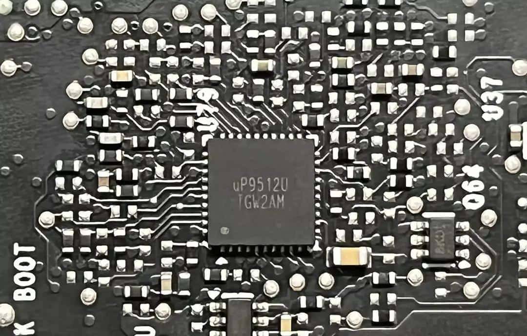 必恩威 GeForce RTX4090 24GB XLR8 Gaming VERTO EPIC-X ARGB OC显卡评测